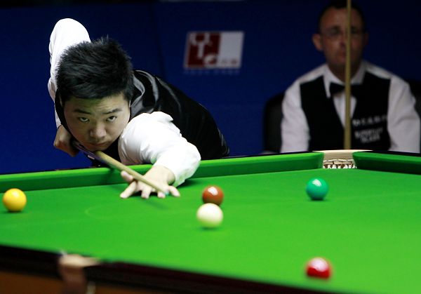 他强调球队 他强调球队